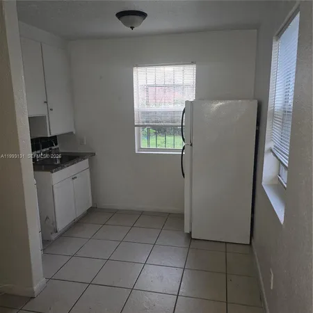 $1,250 | 8012 Northwest 5th Court, Unit 8002, Miami, FL 33150