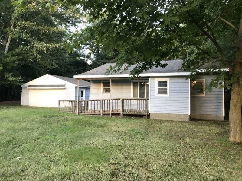932 Lintner Road Muskegon, MI 49442 - Photo 1 of 21 IMG_9995-800