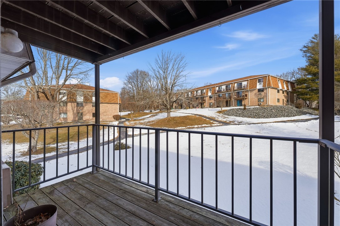752 Quaker Lane, Unit A201 Warwick, RI 02818 - Photo 10 of 20