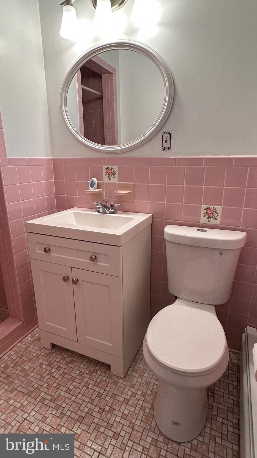 426 Edgewater Road Pasadena, MD 21122 - Photo 17 of 18 Gallery Image 17