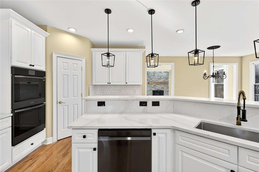 3316 Keenland Road Marietta, GA 30062 - Photo 20 of 57