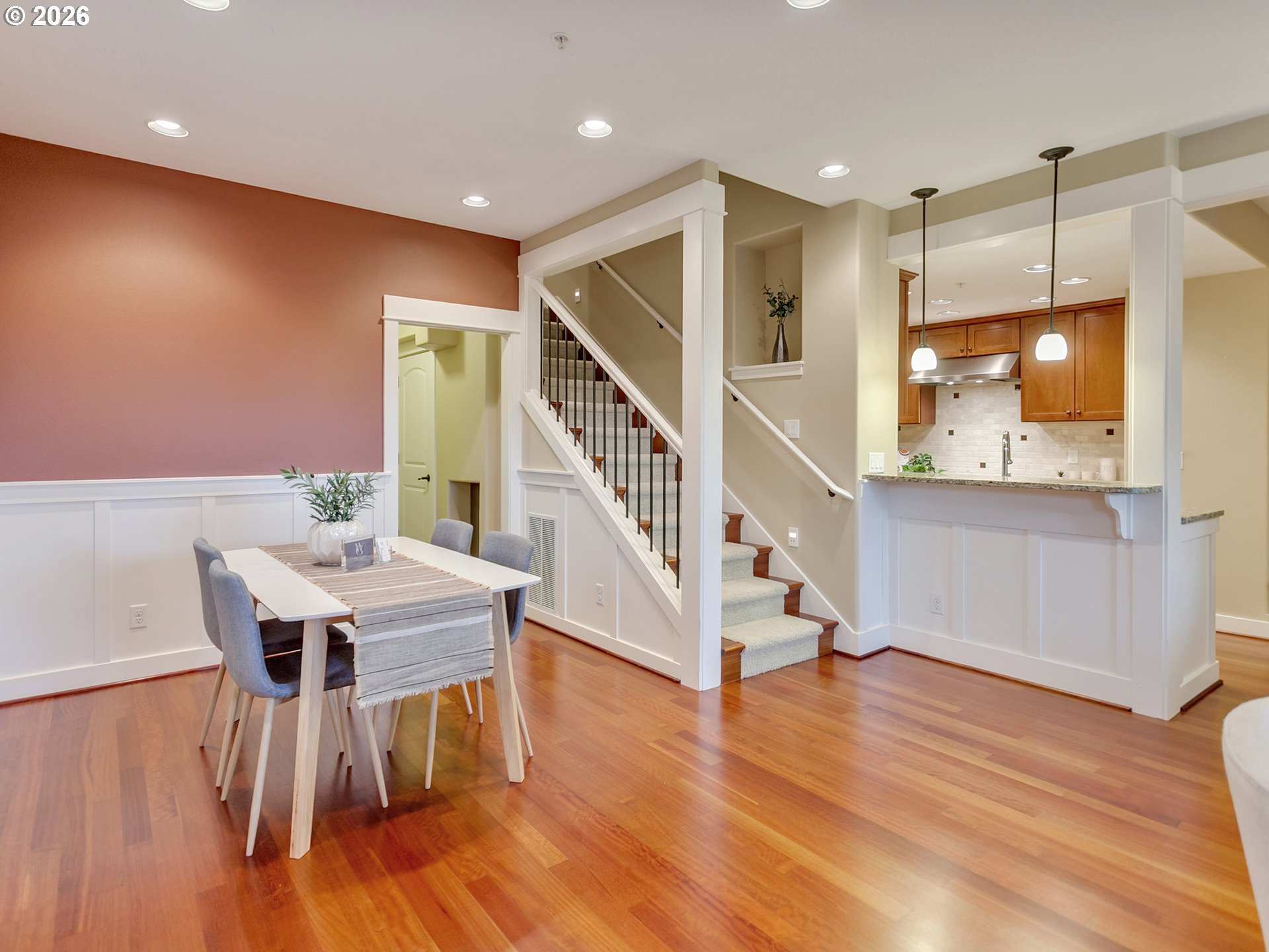 3642 Southwest Baird Street, Unit 5 Portland, OR 97219 - Photo 4 of 43 Dining Area