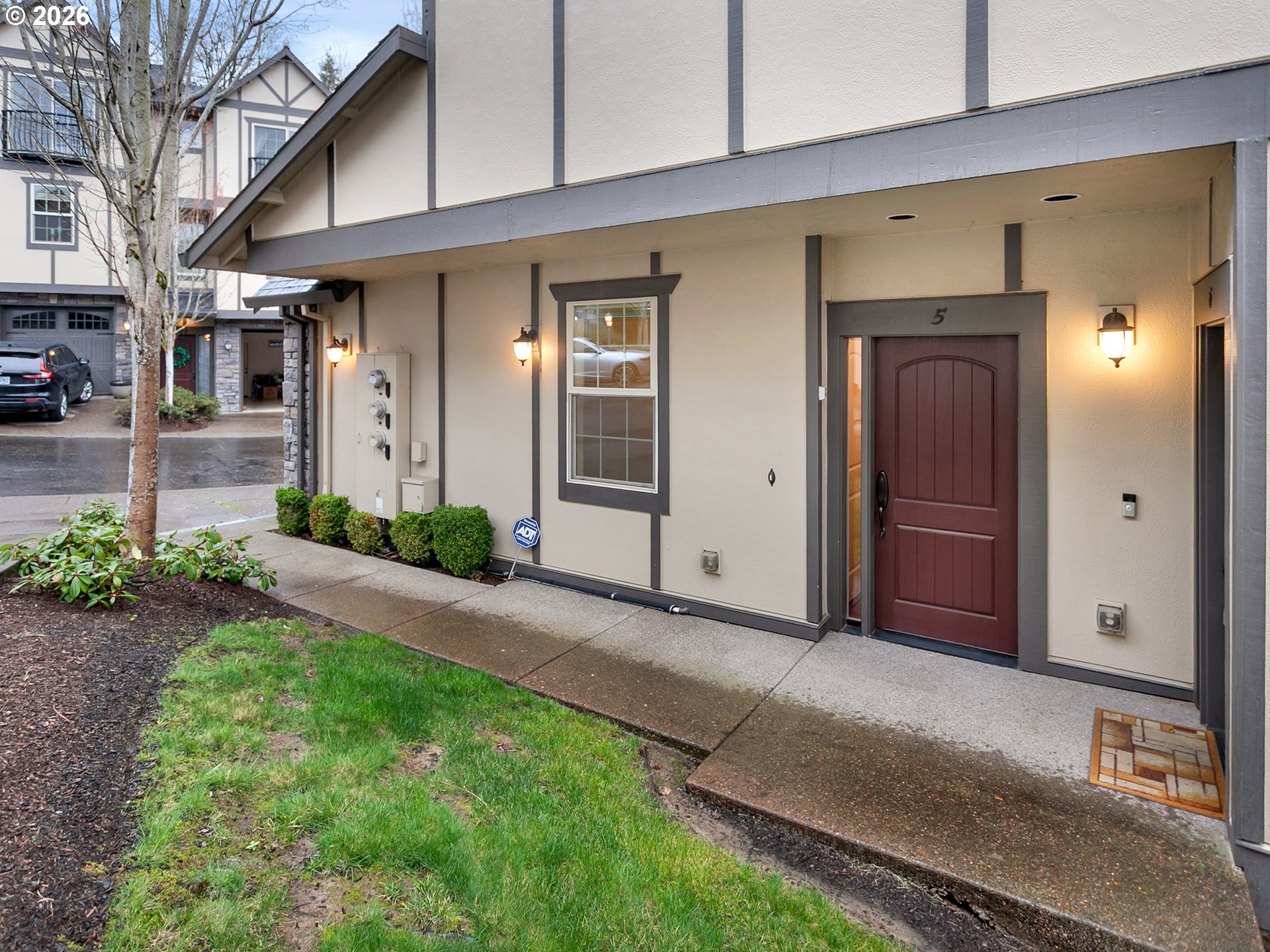 3642 Southwest Baird Street, Unit 5 Portland, OR 97219 - Photo 8 of 43 Exterior