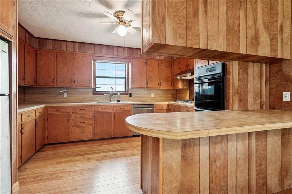 11563 Wardline Road Hammond, LA 70401 - Photo 5 of 16