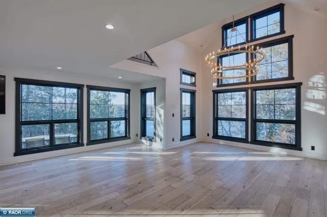 $975,000 | 4426 Shady Lane, Eveleth, MN 55734