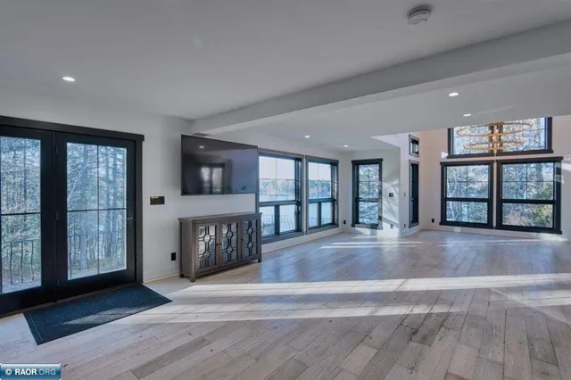 $975,000 | 4426 Shady Lane, Eveleth, MN 55734