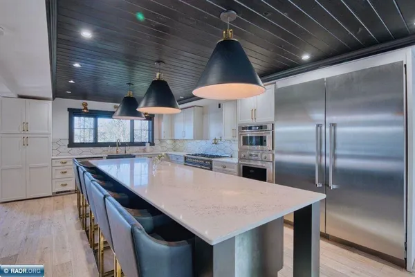 $895,000 | 4426 Shady Lane, Eveleth, MN 55734