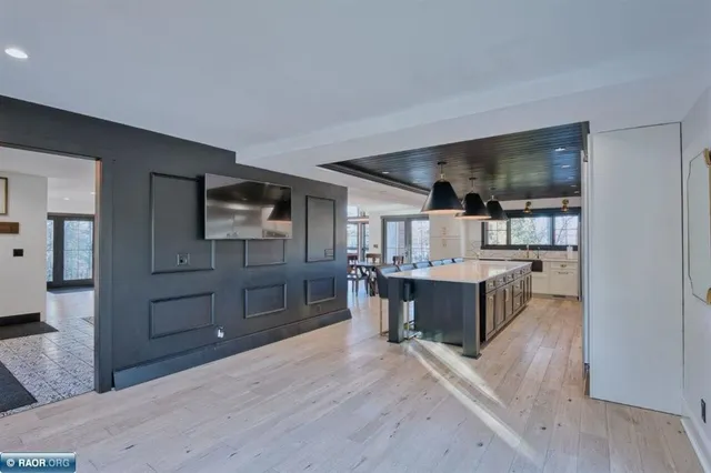 $975,000 | 4426 Shady Lane, Eveleth, MN 55734