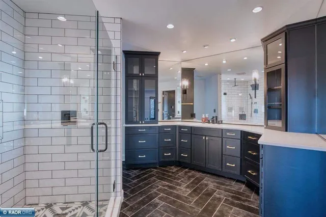 $975,000 | 4426 Shady Lane, Eveleth, MN 55734