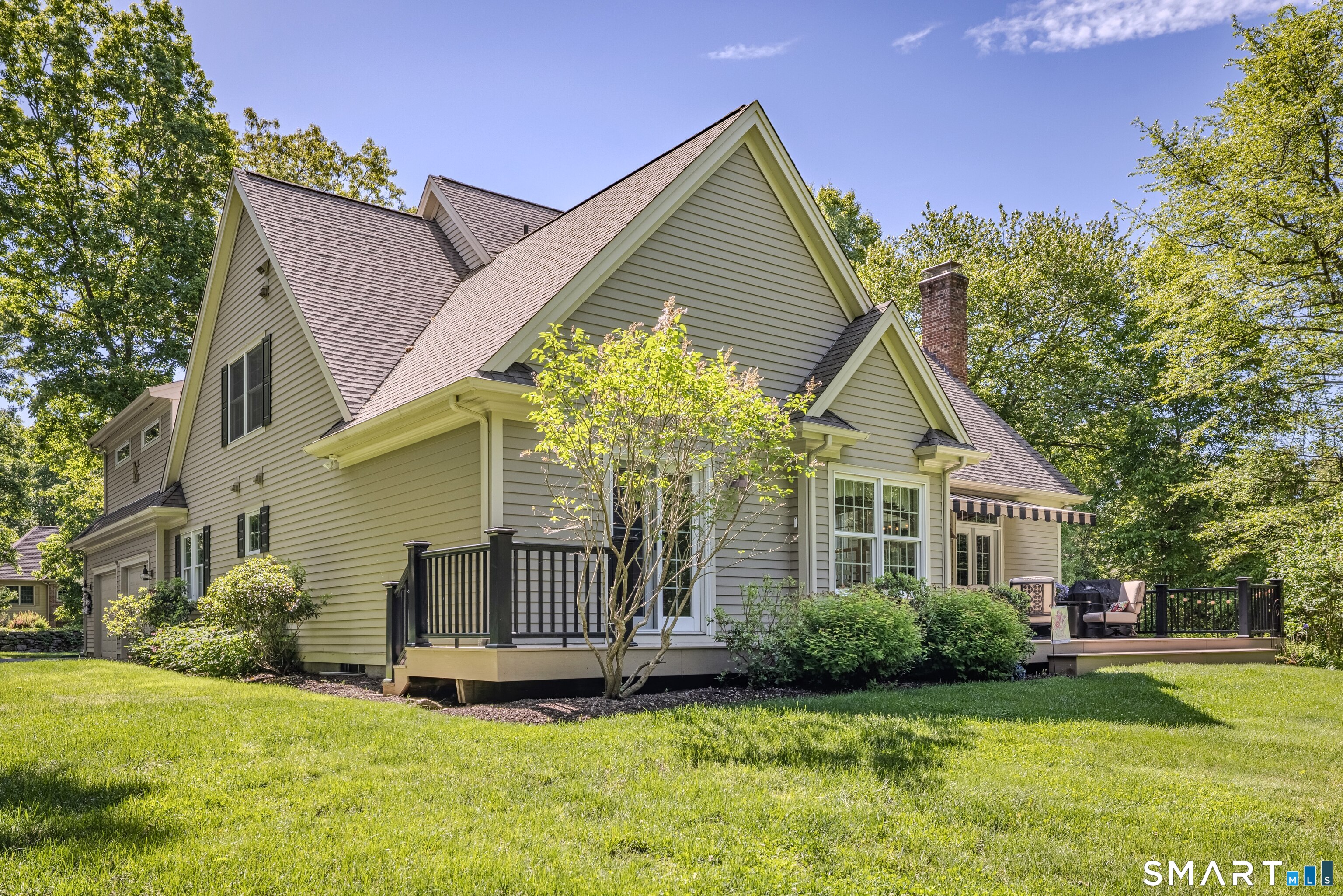 28 Hunters Run Mansfield, CT 06268 - Photo 2 of 40