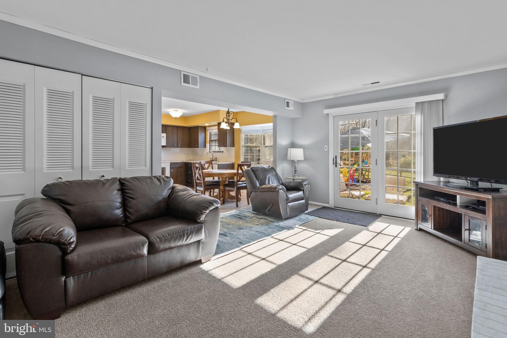 583 Coach Road Horsham, PA 19044 - Photo 7 of 42 Gallery Image 7
