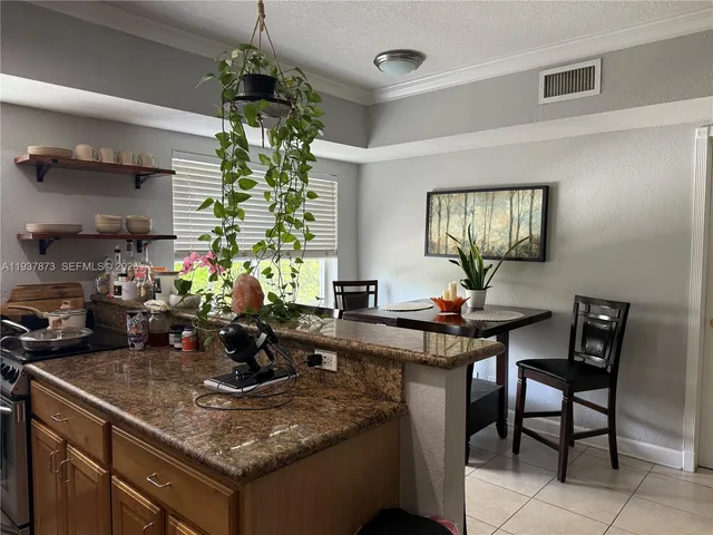 $2,500 | 924 Southeast 2nd Street, Unit 17, Fort Lauderdale, FL 33301