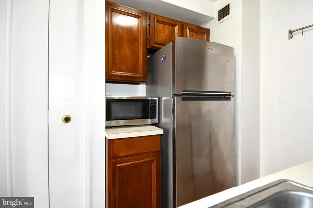 $125,000 | 1900 Lyttonsville Road, Unit 1119, Silver Spring, MD 20910