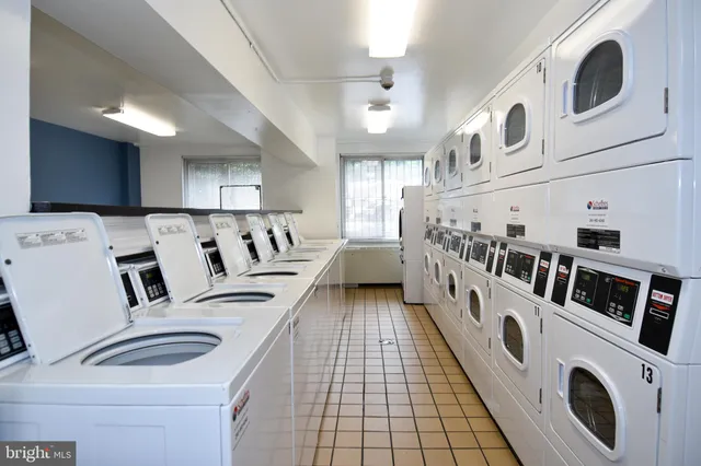 $125,000 | 1900 Lyttonsville Road, Unit 1119, Silver Spring, MD 20910