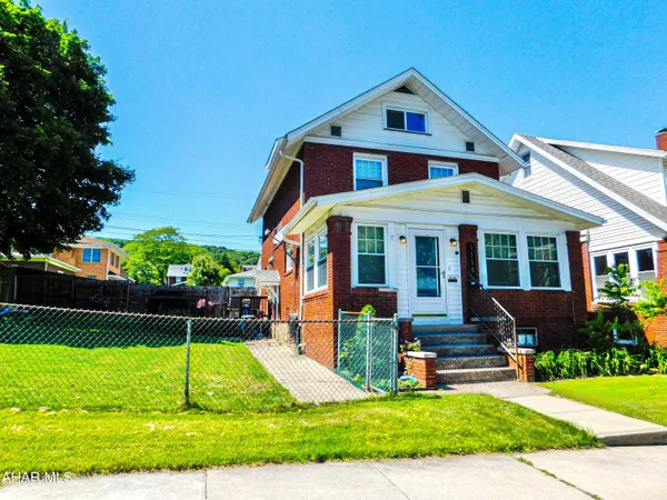 $175,000 | 1114-1116 24th Avenue, Altoona, PA 16601