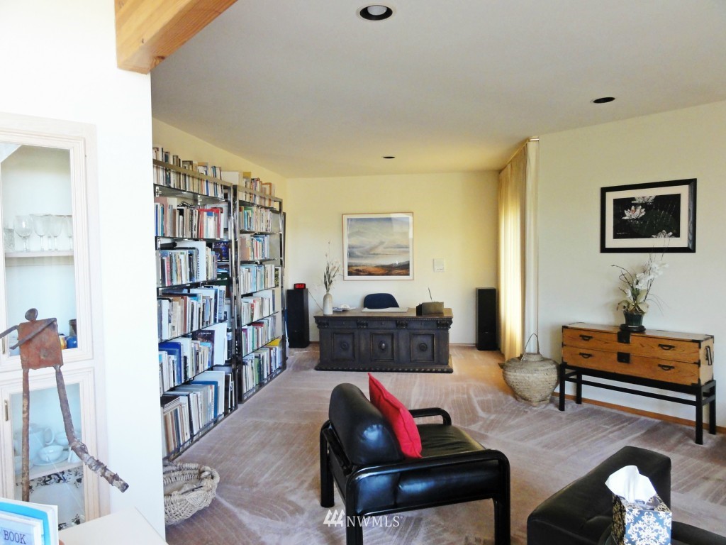 986 Summer Road Freeland, WA 98249 - Photo 11 of 24 Gallery Image 11