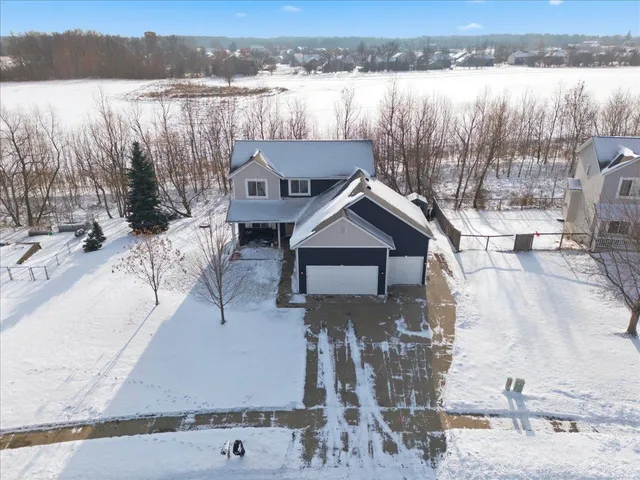 $499,000 | 6493 207th Street North, Forest Lake, MN 55025