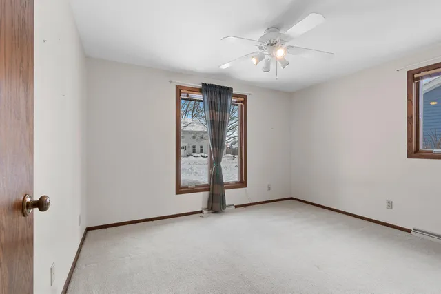 $371,500 | 1444 Hazelwood Drive, Manitowoc, WI 54220