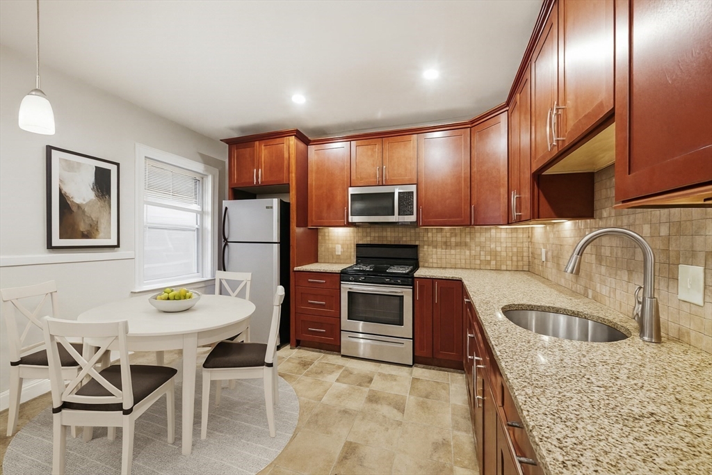 100 Washington Street, Unit 3 Boston, MA 02135 - Photo 7 of 21