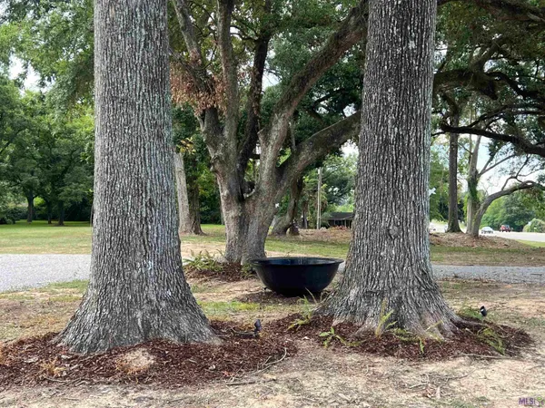 $499,999 | 7357 Us Highway, St. Francisville, LA 70775