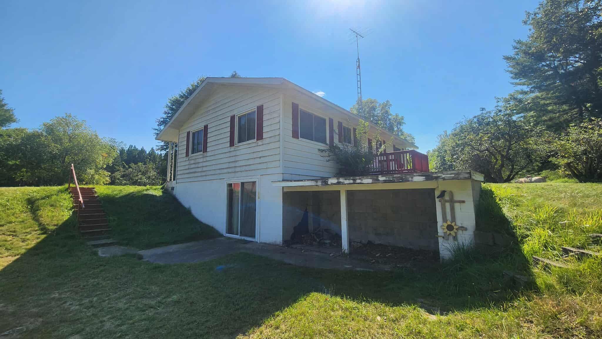 1375 Sanborn Road Spruce, MI 48762 - Photo 3 of 29 flo28