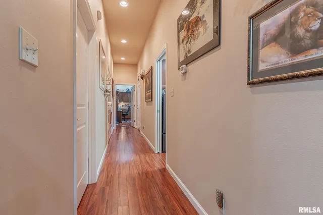 $439,000 | 2022 West Main Street, Salem, IL 62881