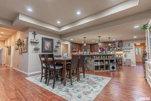 $439,000 | 2022 West Main Street, Salem, IL 62881