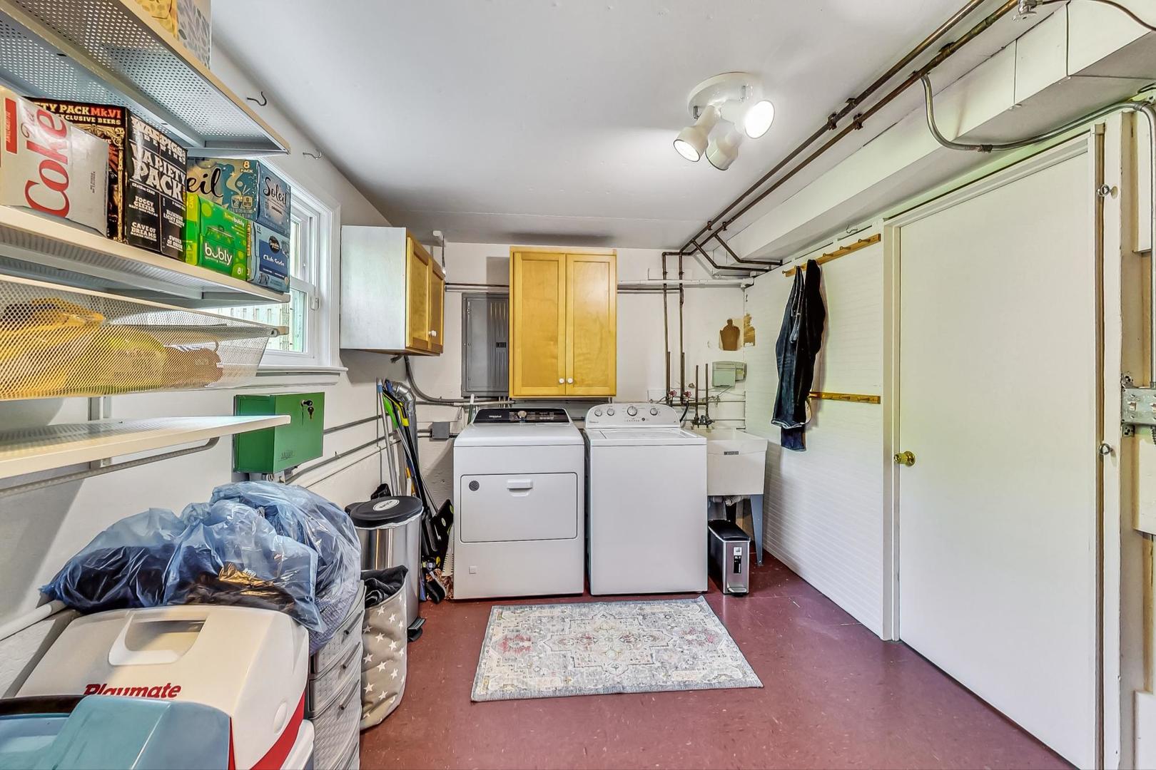 1340 Pendleton Lane Glenview, IL 60025 - Photo 31 of 39 a view of living room with furniture and window