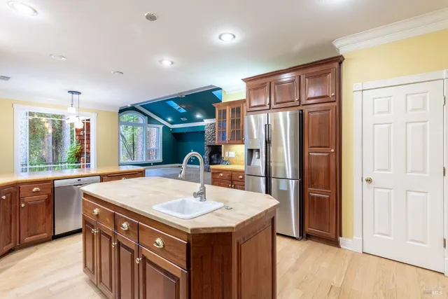 $798,000 | 31051 Woodridge Drive, Shingletown, CA 96088