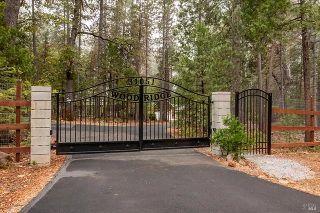 $798,000 | 31051 Woodridge Drive, Shingletown, CA 96088