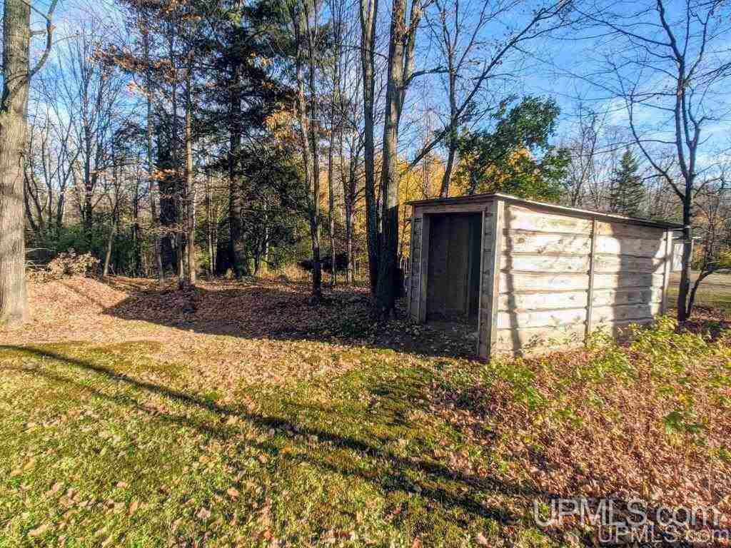 205 Baumgartner Road Iron River, MI 49935 - Photo 12 of 17