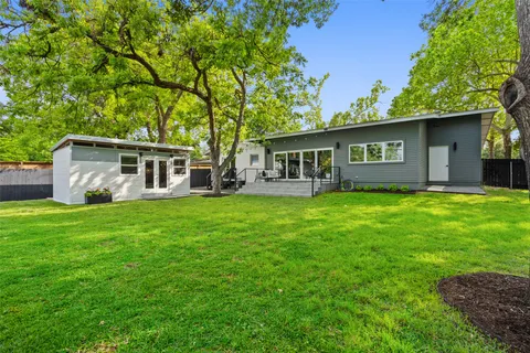 $1,495,000 | 5721 Louise Lane, Austin, TX 78757