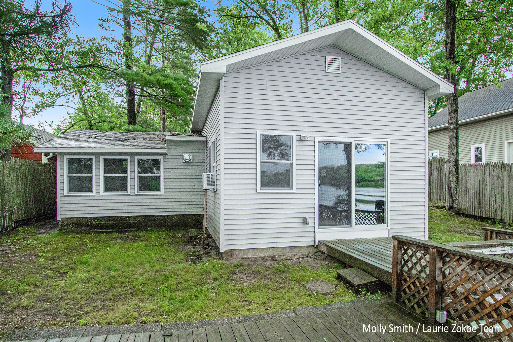 5211 Maple Street Irons, MI 49644 - Photo 3 of 19 IMG_4123