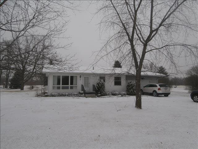 3944 East Dunbar Road Monroe, MI 48161 - Photo 1 of 7 3944 E DUNBAR