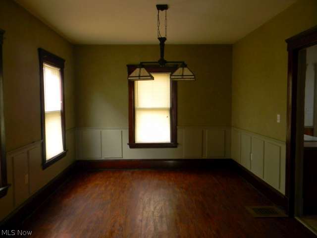 3501 Krather Road Cleveland, OH 44109 - Photo 3 of 12