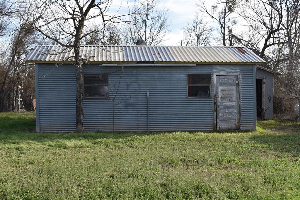 1207 Fitzgerald Street Bangs, TX 76823 - Photo 13 of 14