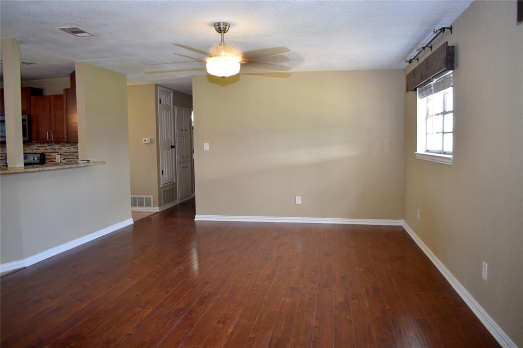 1207 Fitzgerald Street Bangs, TX 76823 - Photo 5 of 14
