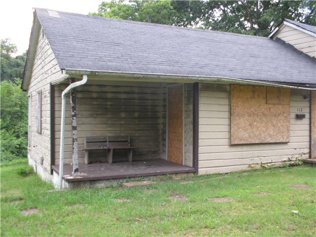 112 Edmondson Ferry Road Clarksville, TN 37040 - Photo 2 of 3 Gallery Image 2