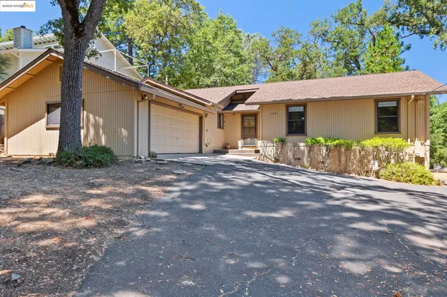 $365,000 | 13048 Jackson Mill Drive, Groveland, CA 95321