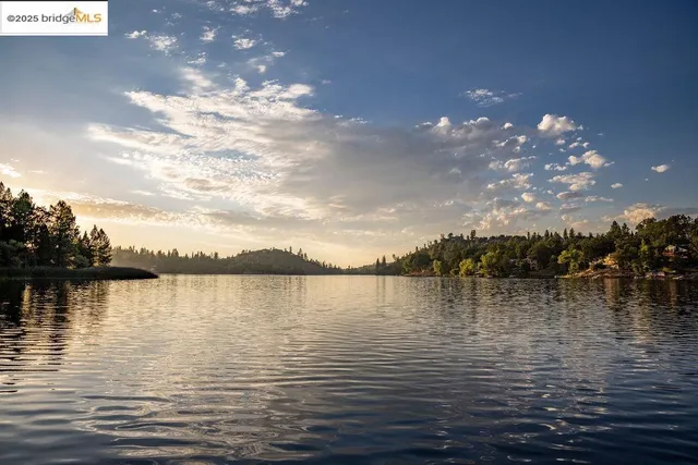 $365,000 | 13048 Jackson Mill Drive, Groveland, CA 95321