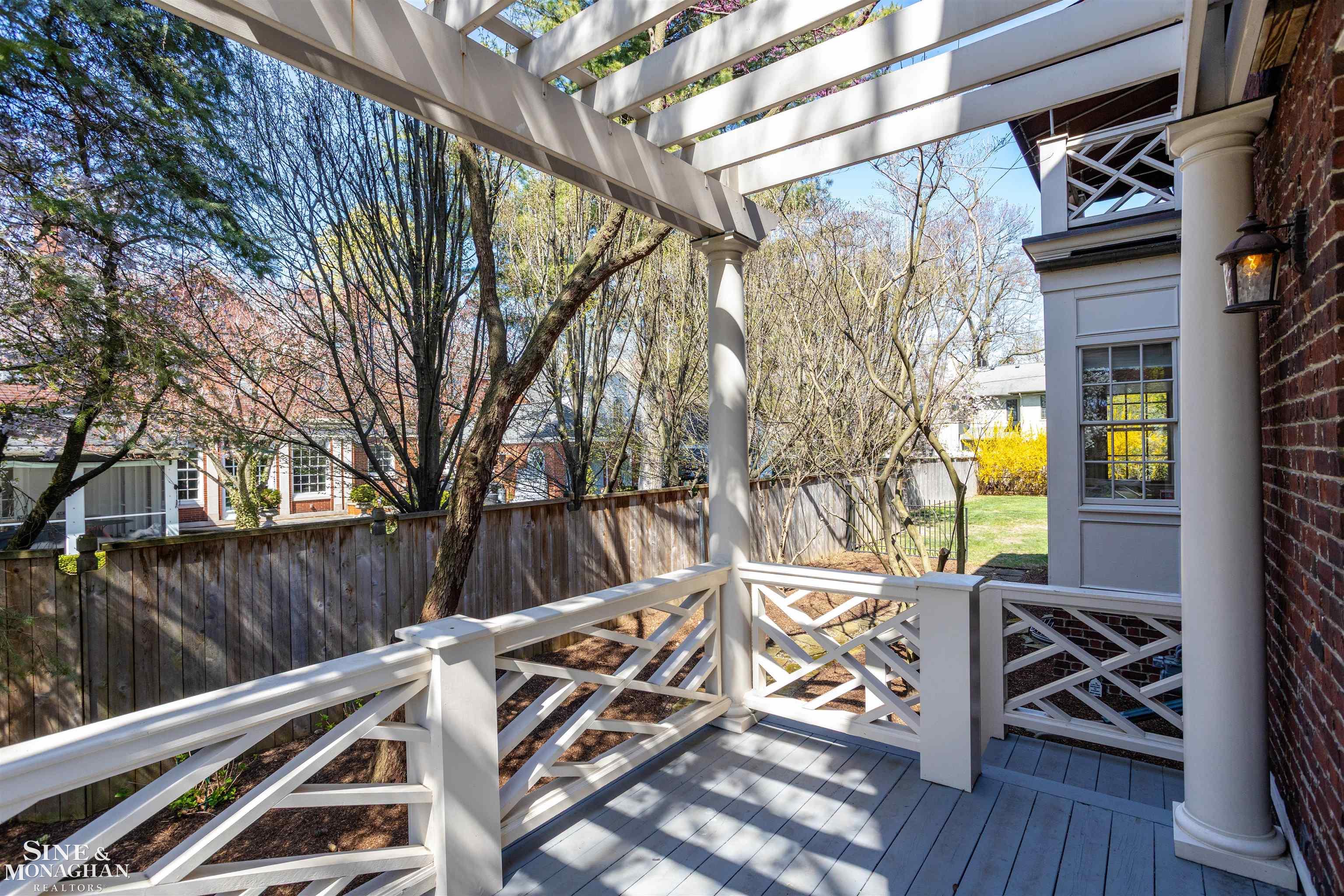 344 Washington Road Grosse Pointe, MI 48230 - Photo 9 of 74