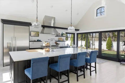 $5,349,000 | 4 Post Lane, Quogue, NY 11959