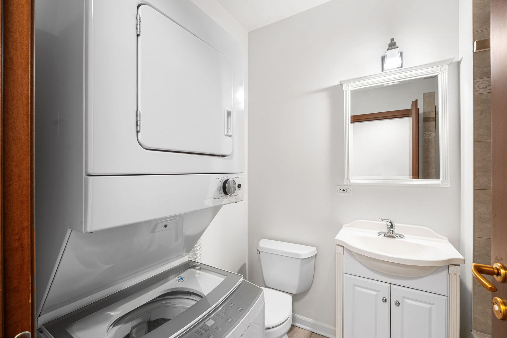4902 North Springfield Avenue, Unit 3 Chicago, IL 60625 - Photo 12 of 14