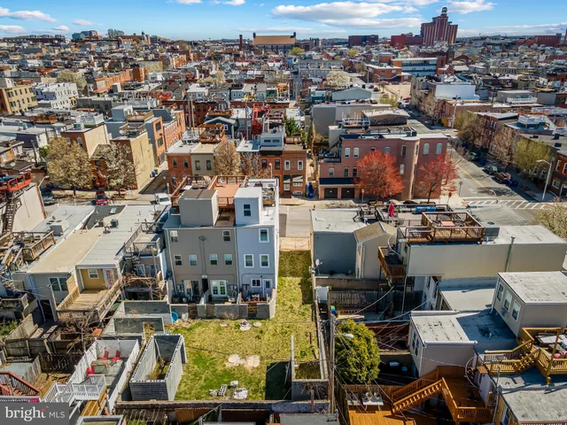 $299,000 | 820 South Potomac Street, Baltimore, MD 21224