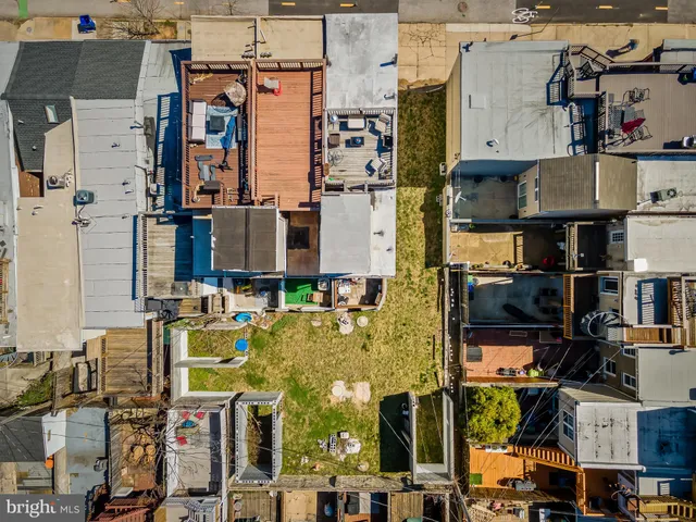 $299,000 | 820 South Potomac Street, Baltimore, MD 21224