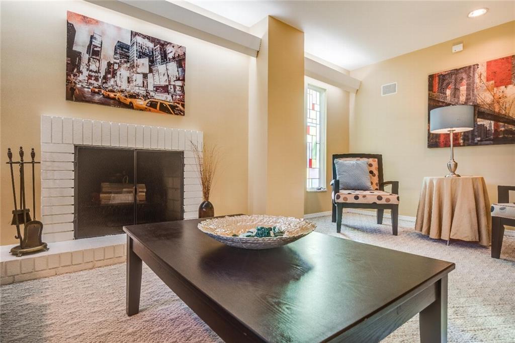 2413 Marbury Road Pittsburgh, PA 15221 - Photo 2 of 22 Gallery Image 2