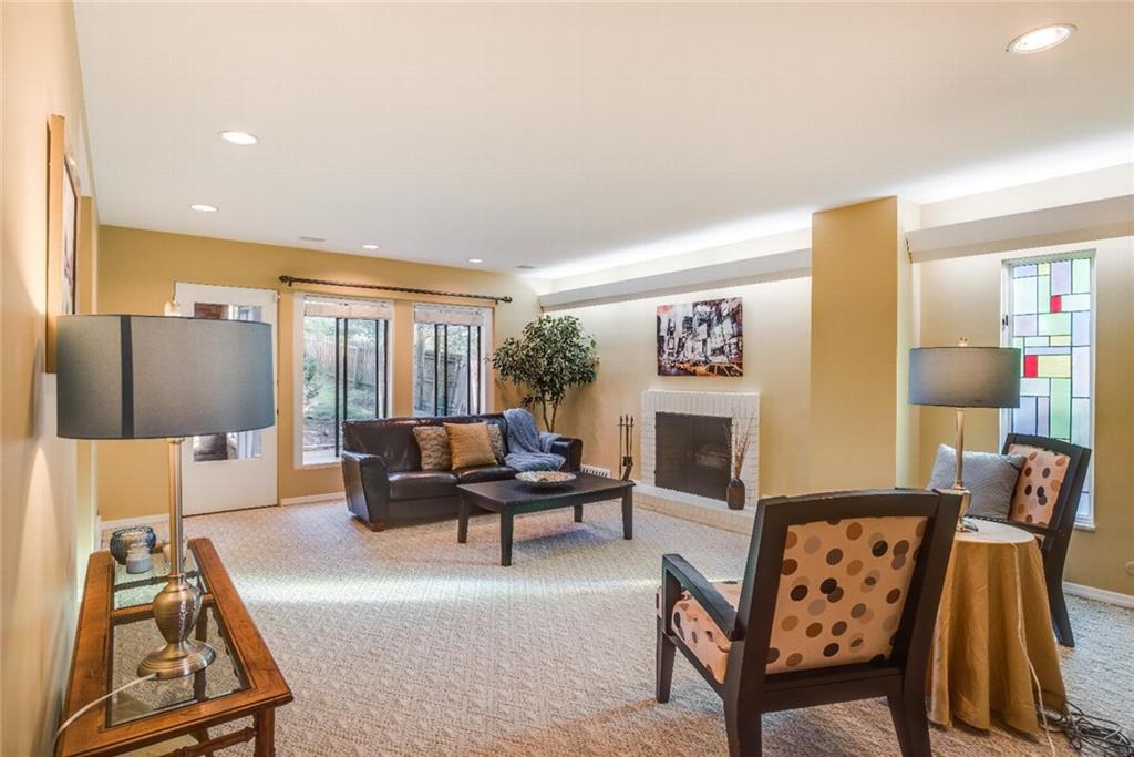 2413 Marbury Road Pittsburgh, PA 15221 - Photo 3 of 22 Gallery Image 3