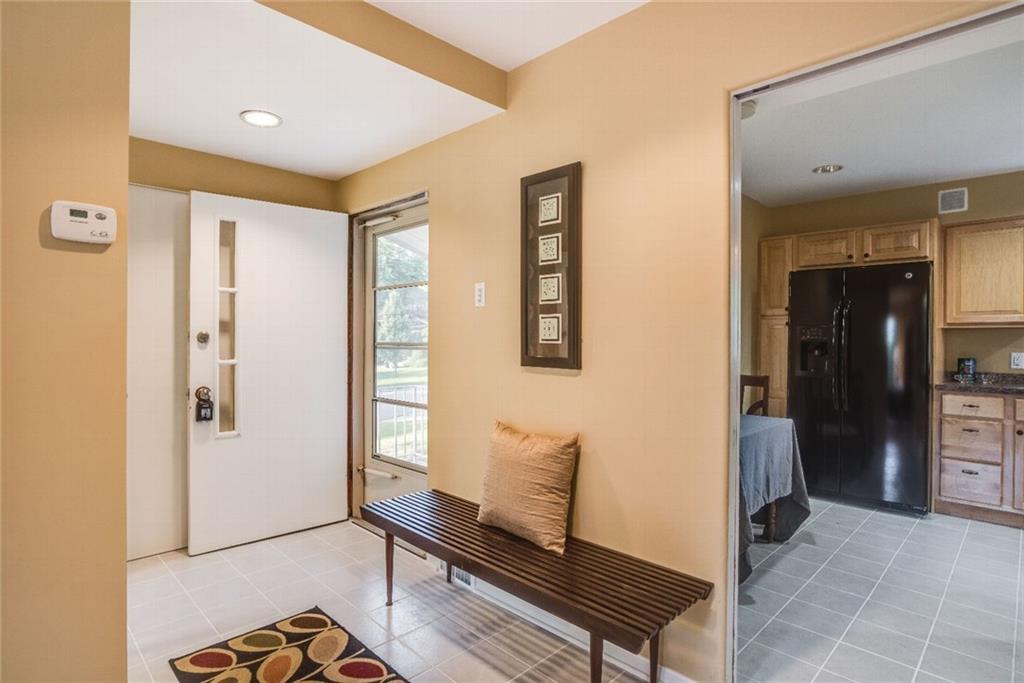 2413 Marbury Road Pittsburgh, PA 15221 - Photo 7 of 22 Gallery Image 7