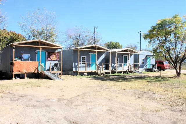 $150,000 | 301 Cedar Street, Unit A, Lometa, TX 76853