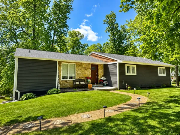 $314,900 | 65 Magnolia Lane, Vienna, IL 62995